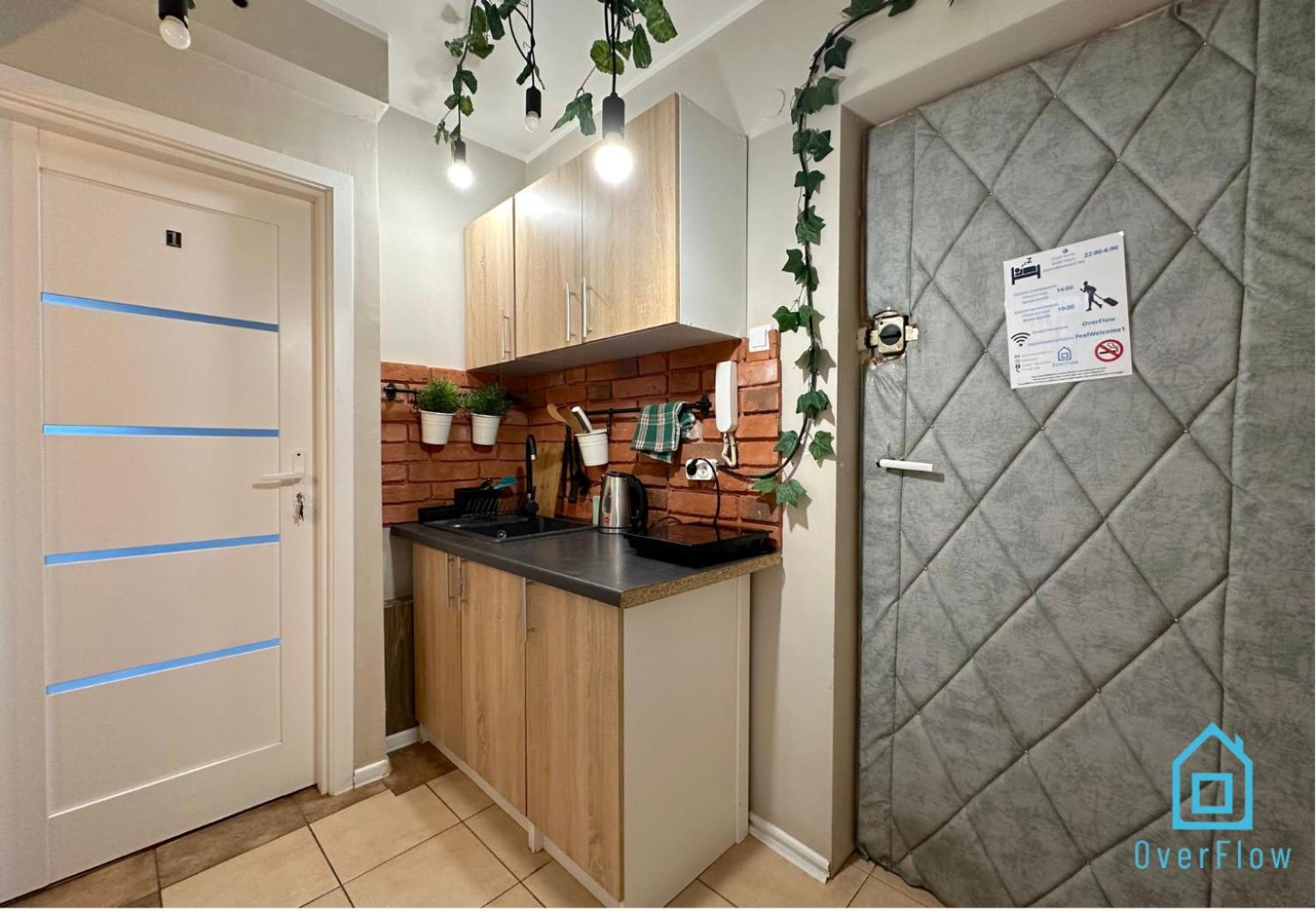 Spacious - Peaceful Retreat, 2 Minutes To Old Town * Gdańsk